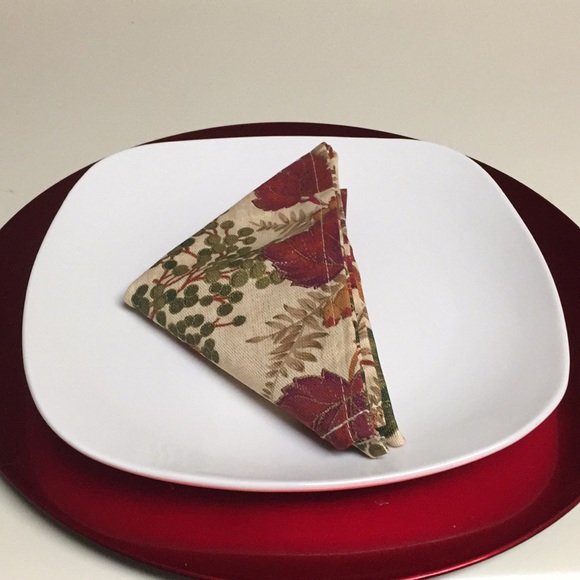 Set of Four Thanksgiving Table Napkin - Picture 6 of 6